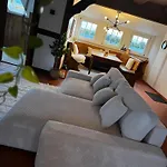 Einfachheimisch - Dachstuebchen - Dart - Netflix - Bar Apartamento Hanôver